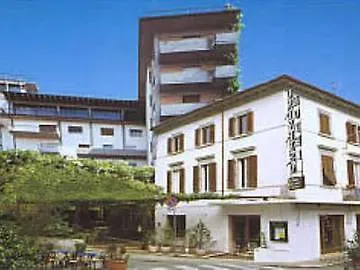 Universo 호텔 몬테카티니테르메